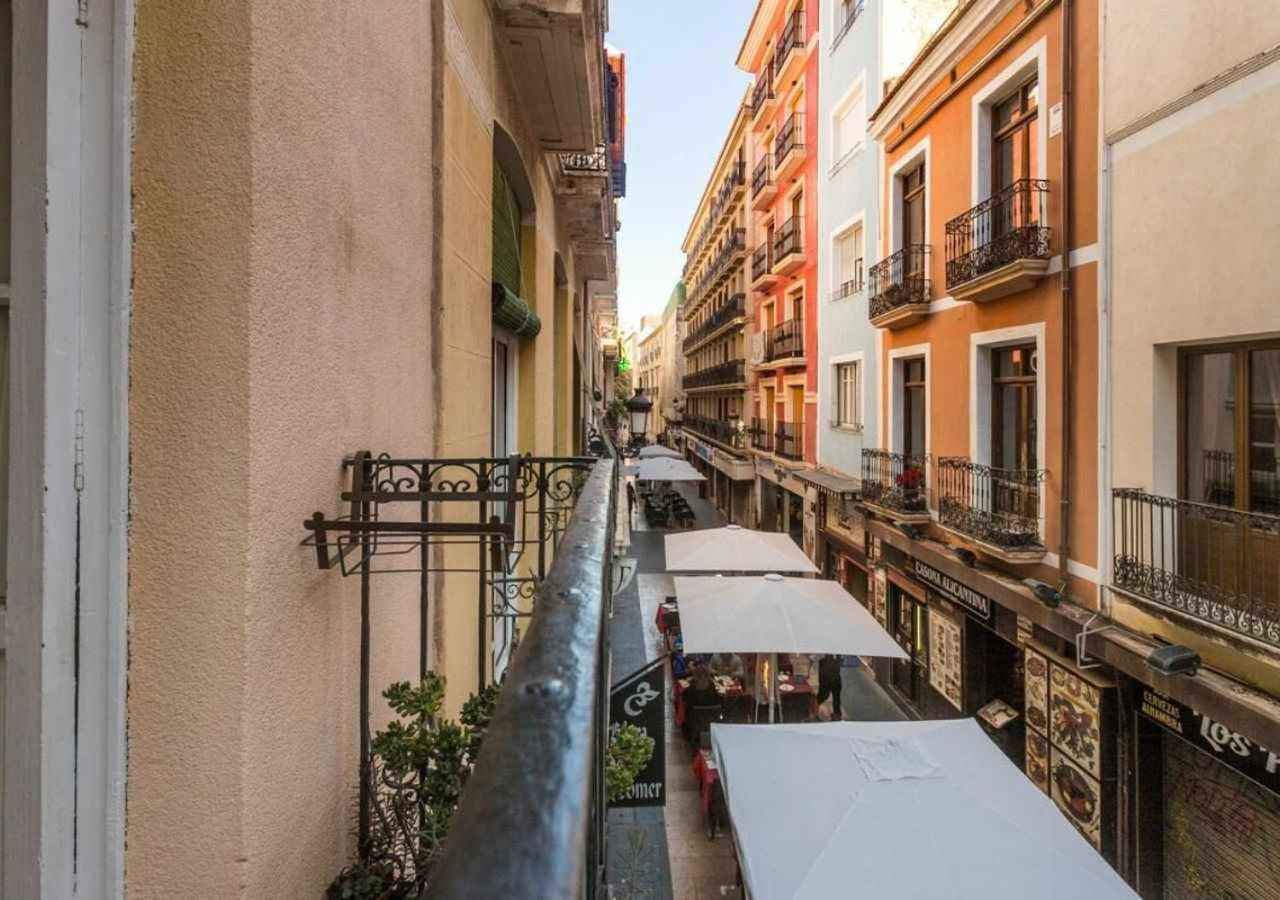 Old Town Y Beach Holirent Alicante Luaran gambar